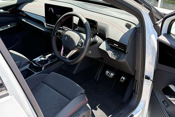 2025 Volkswagen ID.5 GTX E2