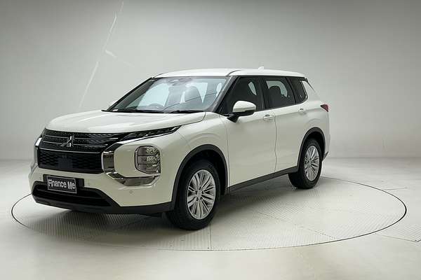 2022 Mitsubishi Outlander ES ZM