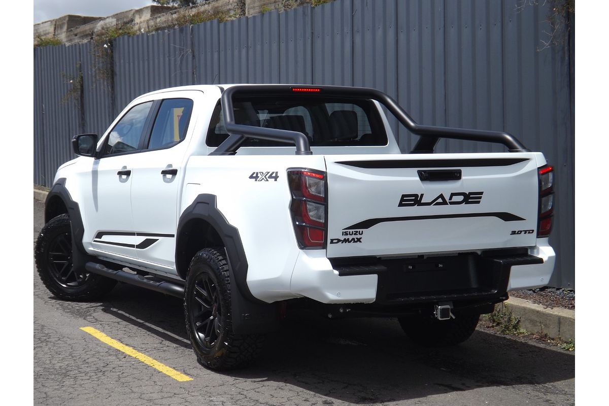 2025 Isuzu D-MAX BLADE 4X4