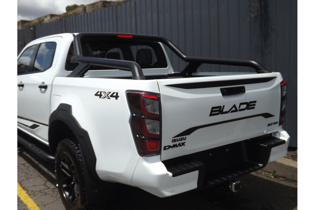 2025 Isuzu D-MAX BLADE 4X4