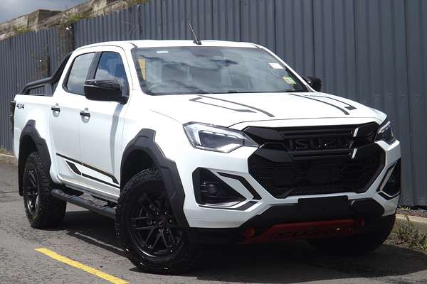 2025 Isuzu D-MAX BLADE 4X4