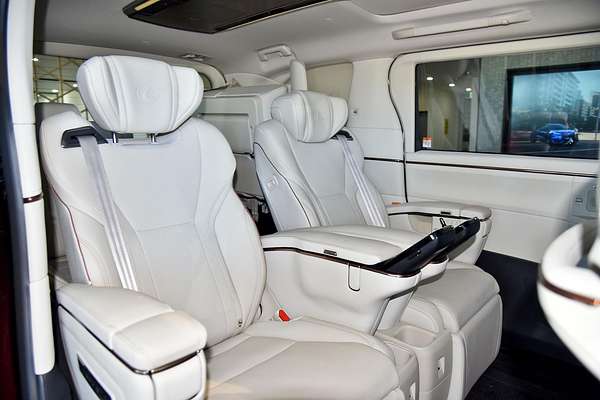 2025 Lexus LM LM350h Sports Luxury AAWH15R