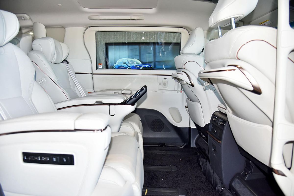 2025 Lexus LM LM350h Sports Luxury AAWH15R