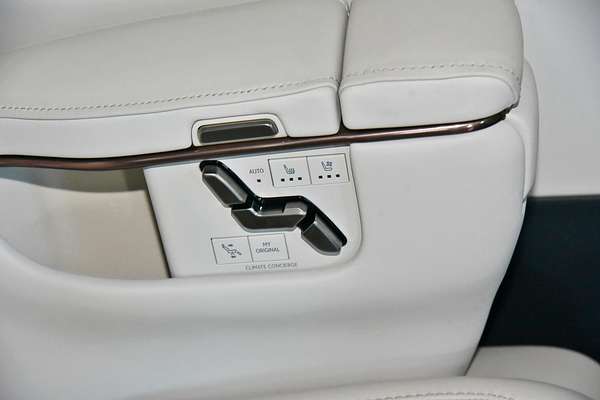 2025 Lexus LM LM350h Sports Luxury AAWH15R