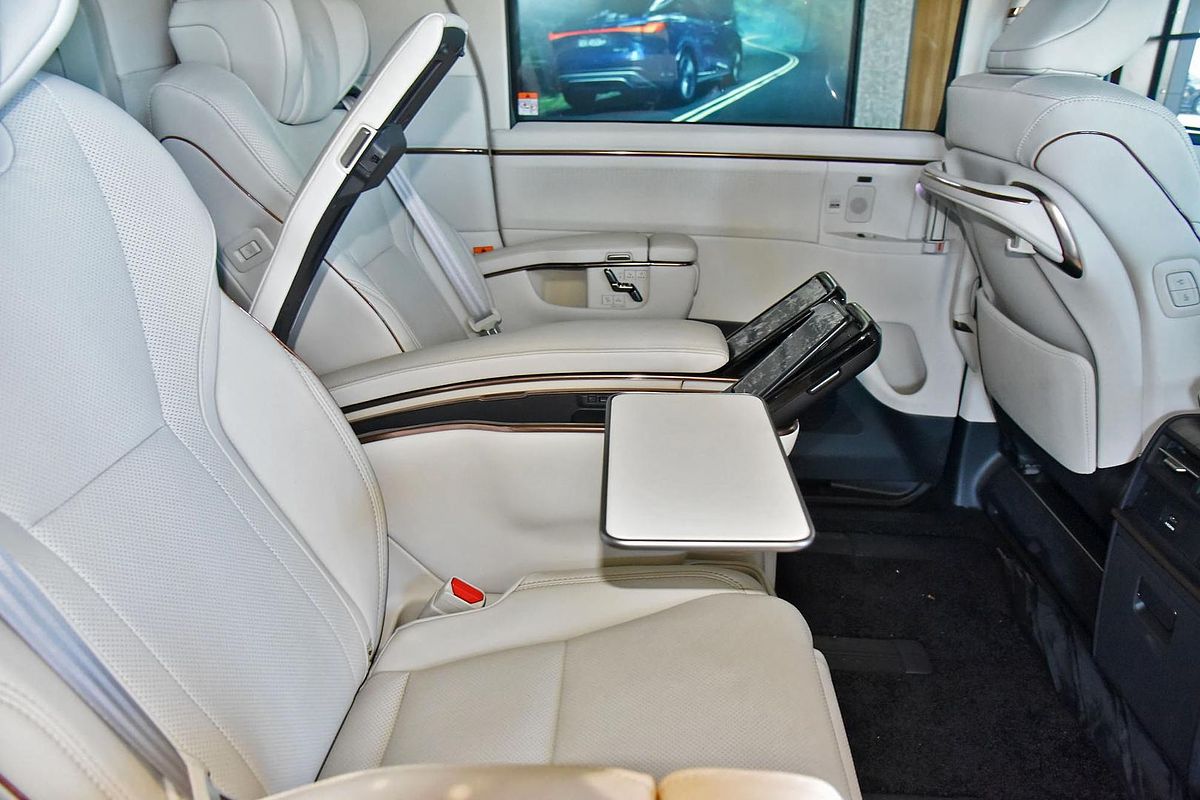 2025 Lexus LM LM350h Sports Luxury AAWH15R