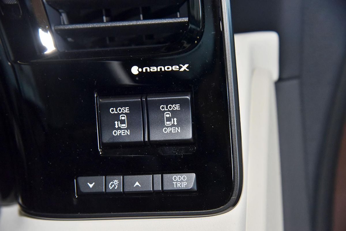 2025 Lexus LM LM350h Sports Luxury AAWH15R