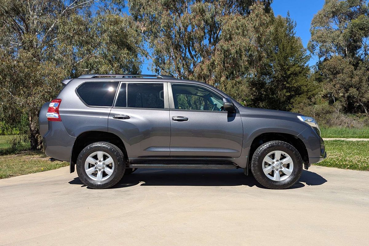 2017 Toyota Landcruiser Prado GXL GDJ150R