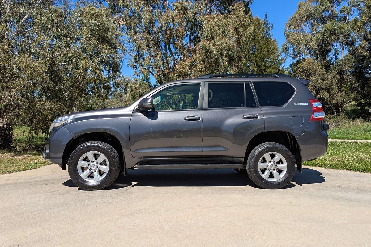 2017 Toyota Landcruiser Prado GXL GDJ150R