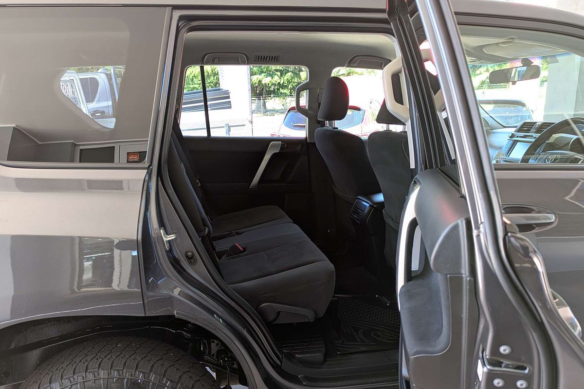 2017 Toyota Landcruiser Prado GXL GDJ150R