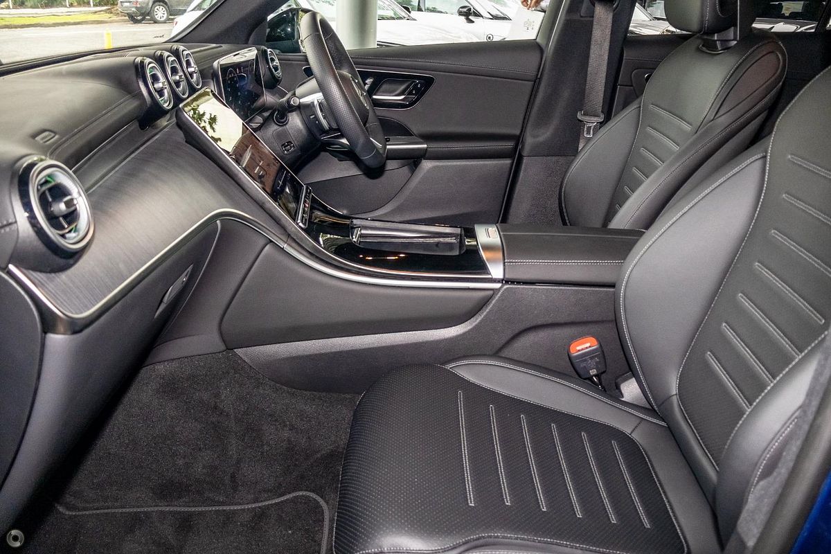 2025 Mercedes-Benz GLC-Class GLC300 C254