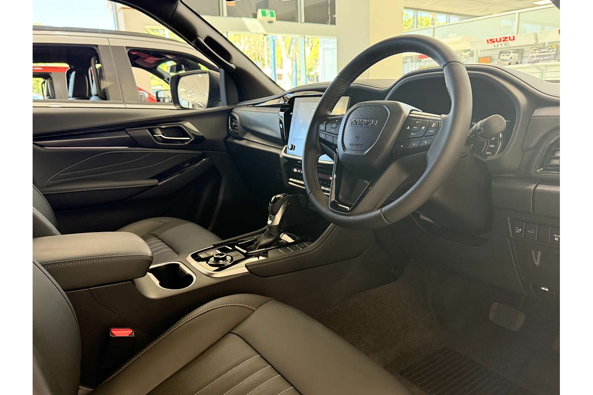 2025 Isuzu MU-X LS-T