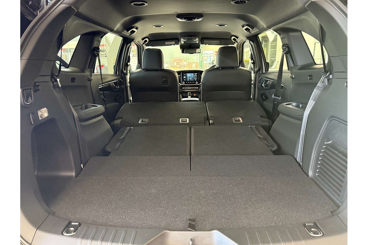 2025 Isuzu MU-X LS-T