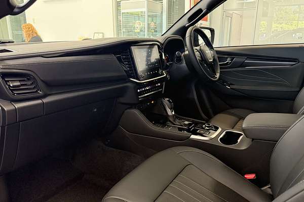 2025 Isuzu MU-X LS-T