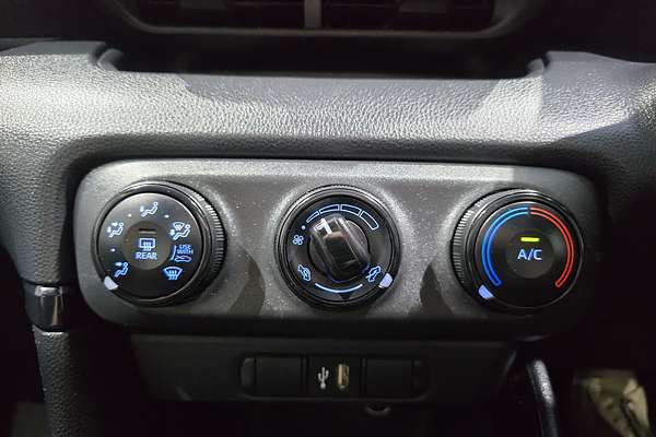 2022 Toyota Yaris Ascent Sport MXPA10R