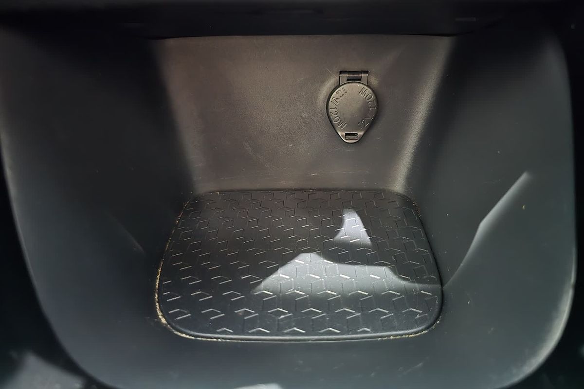 2022 Toyota Yaris Ascent Sport MXPA10R