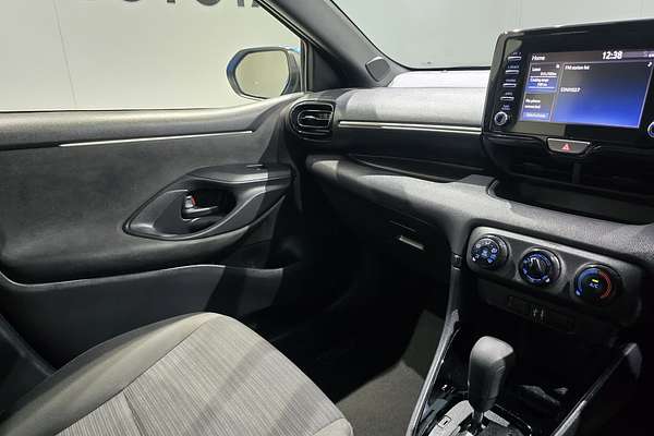 2022 Toyota Yaris Ascent Sport MXPA10R