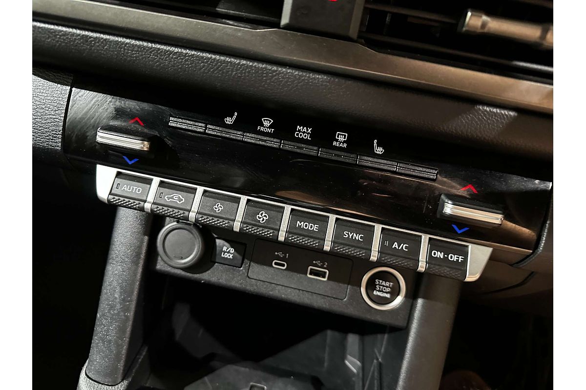 2024 Mitsubishi Triton GSR MV 4X4