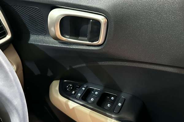 2023 Hyundai Venue Elite QX.V5