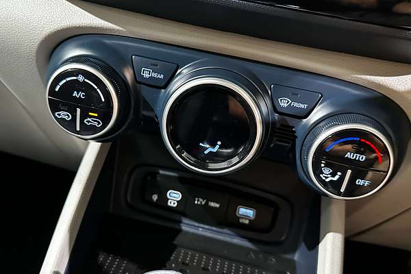 2023 Hyundai Venue Elite QX.V5