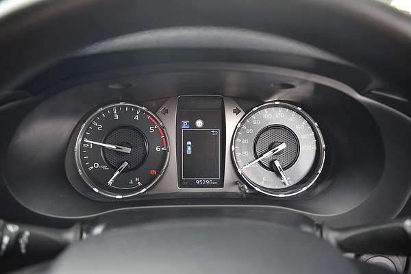 2021 Toyota Hilux SR GUN126R 4X4