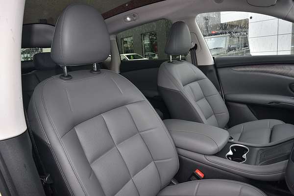 2025 MG IM6 Performance S12L