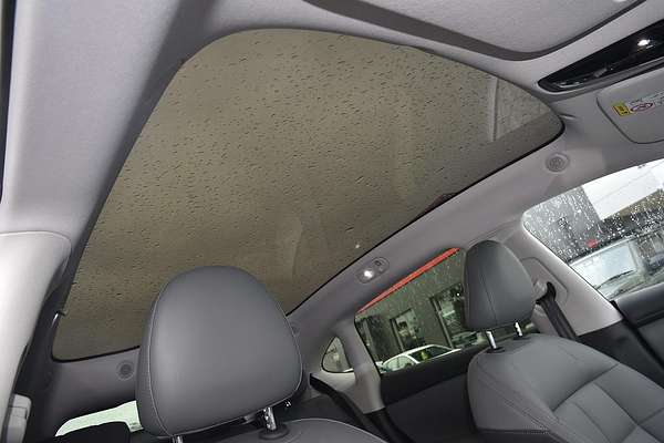 2025 MG IM6 Performance S12L