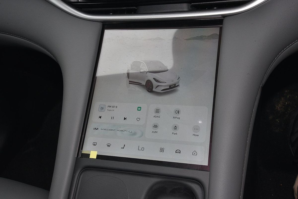 2025 MG IM6 Performance S12L