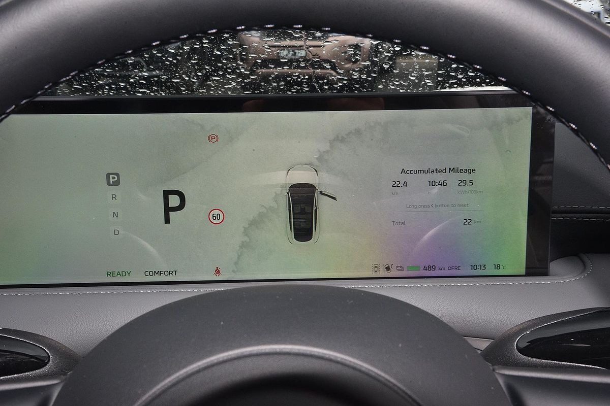 2025 MG IM6 Performance S12L