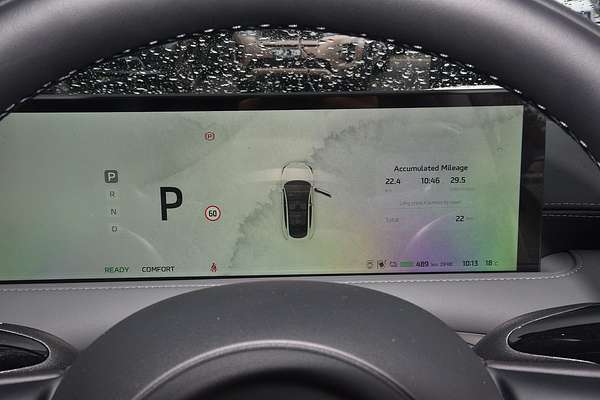 2025 MG IM6 Performance S12L