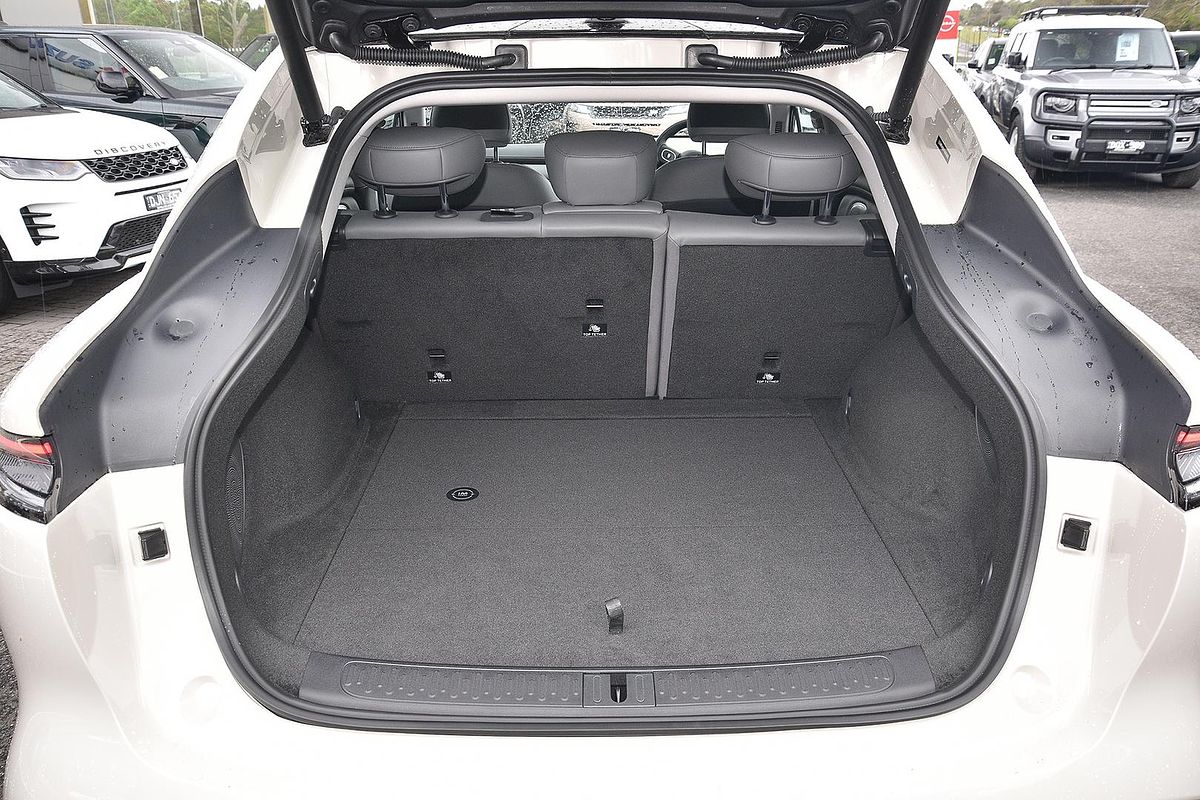 2025 MG IM6 Performance S12L