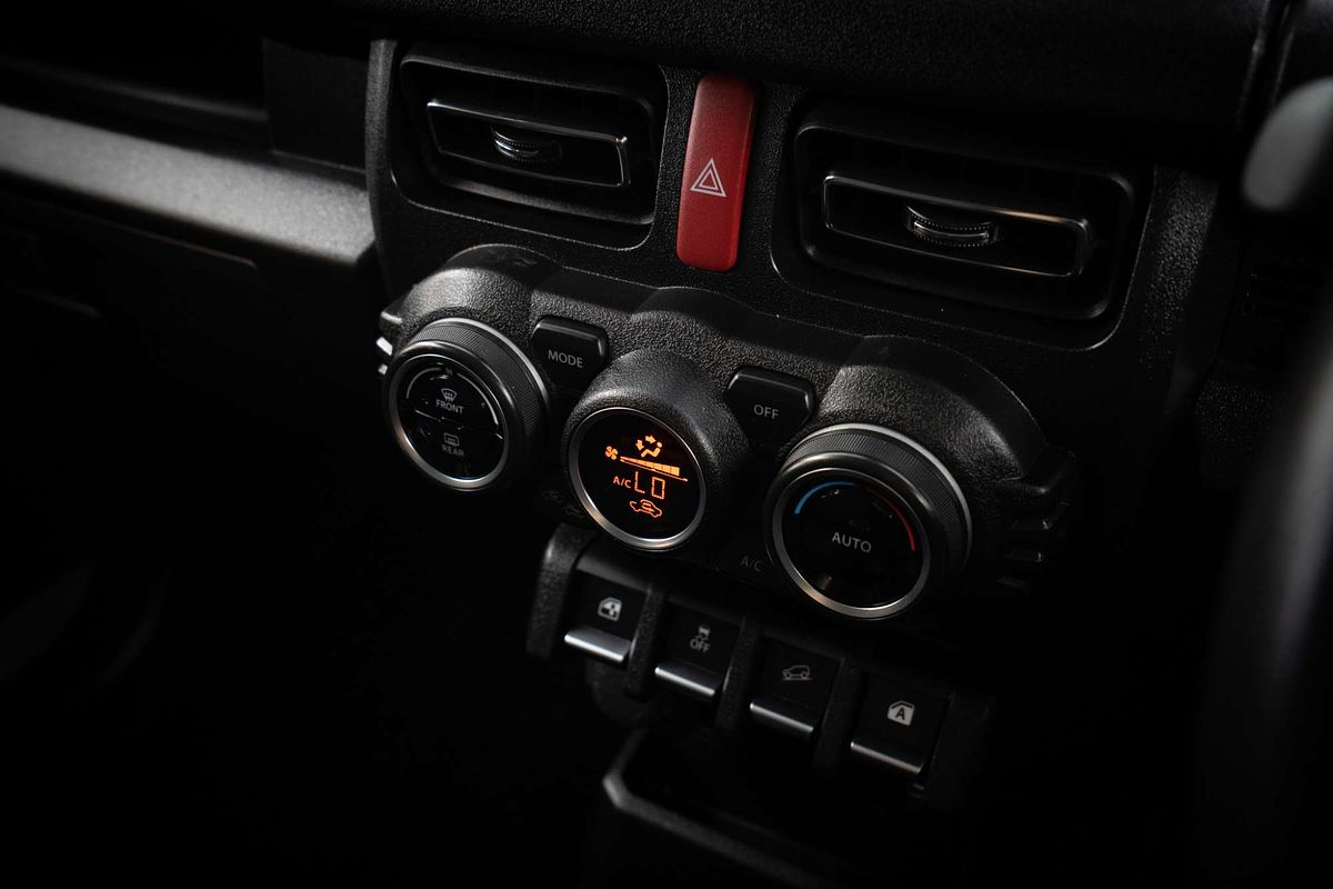 2022 Suzuki Jimny Heritage Edition GJ