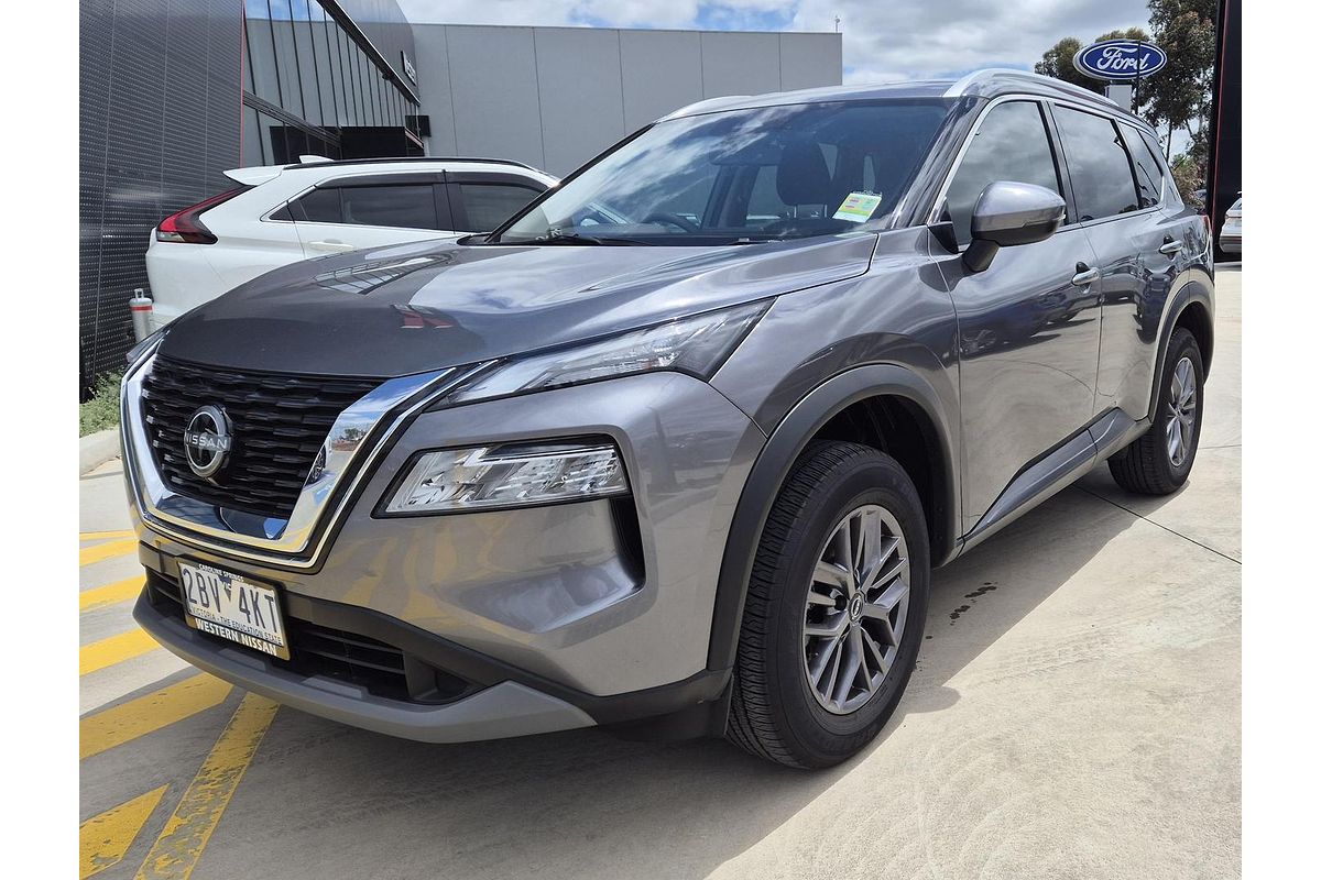 2025 Nissan X-TRAIL ST T33