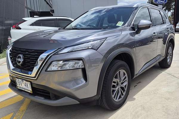 2025 Nissan X-TRAIL ST T33