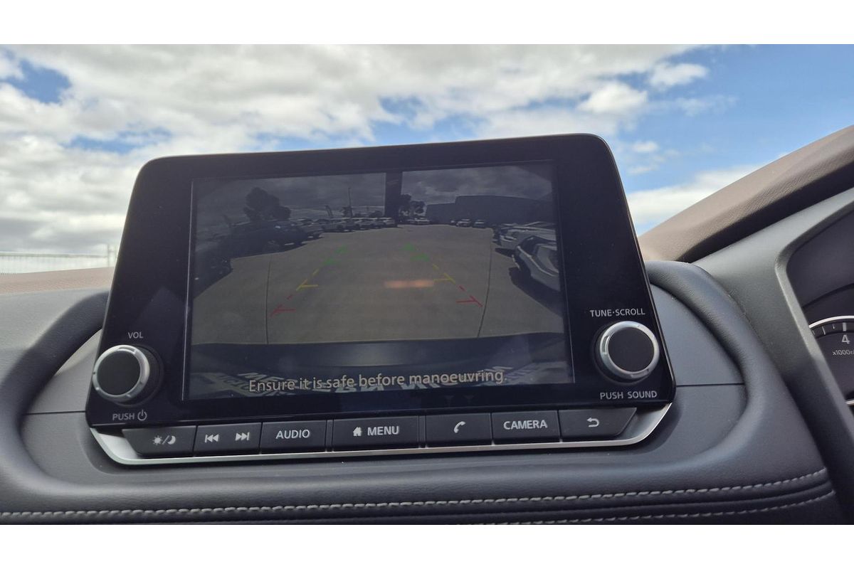 2025 Nissan X-TRAIL ST T33