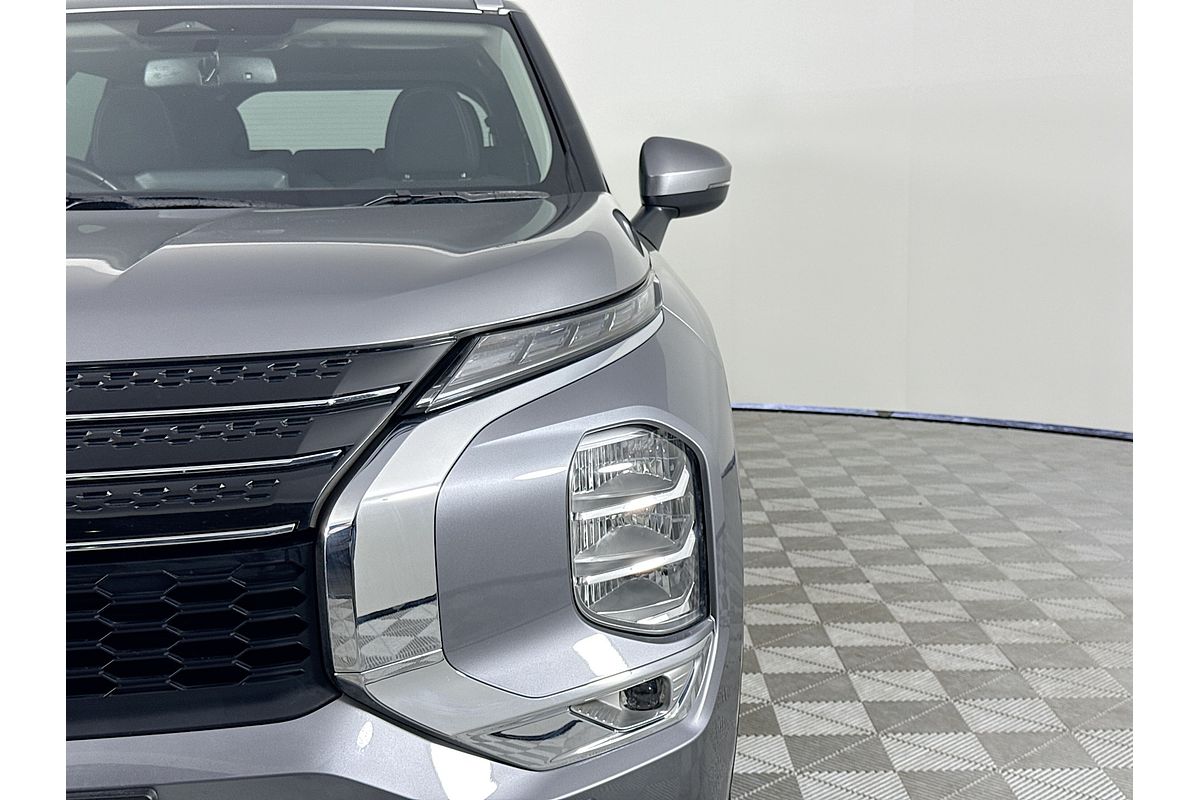 2021 Mitsubishi Outlander LS ZM