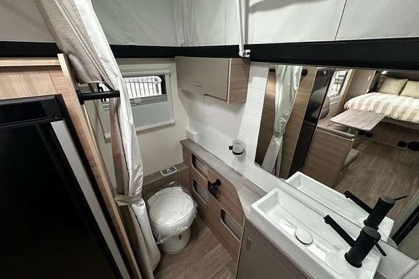 2025 Jayco ALL TERRAIN POPTOP 17.55-8.AT-MY25