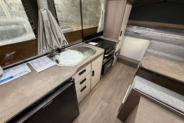 2025 Jayco SWAN CAMPER OB.CP-MY25