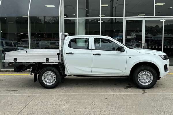2025 Isuzu D-MAX SX 4X4
