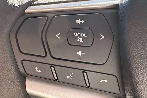 2025 Isuzu D-MAX SX 4X4