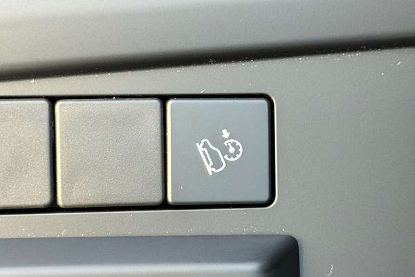 2025 Isuzu D-MAX SX 4X4