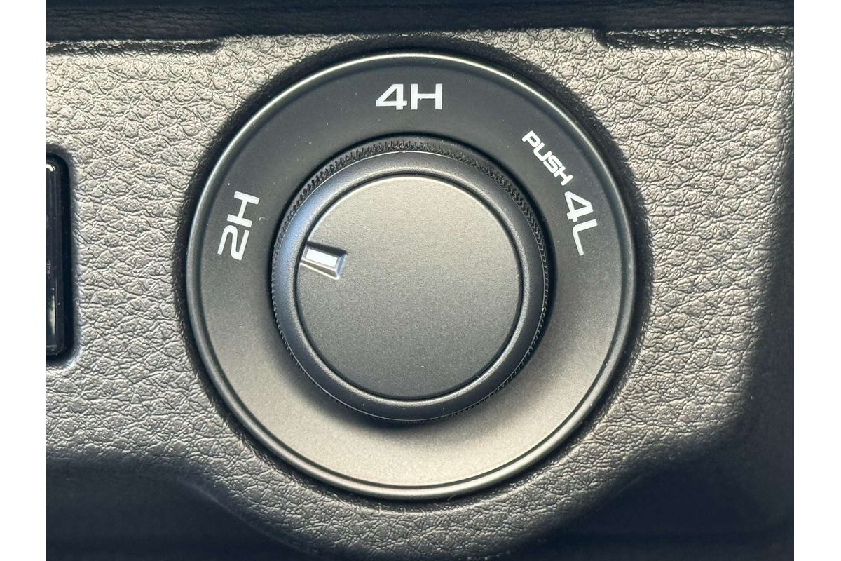 2025 Isuzu D-MAX SX 4X4