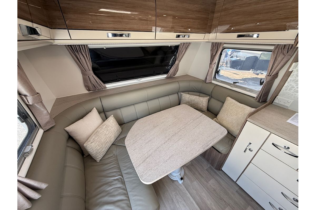 2017 Jayco SILVERLINE 21.65-3.sl-my17