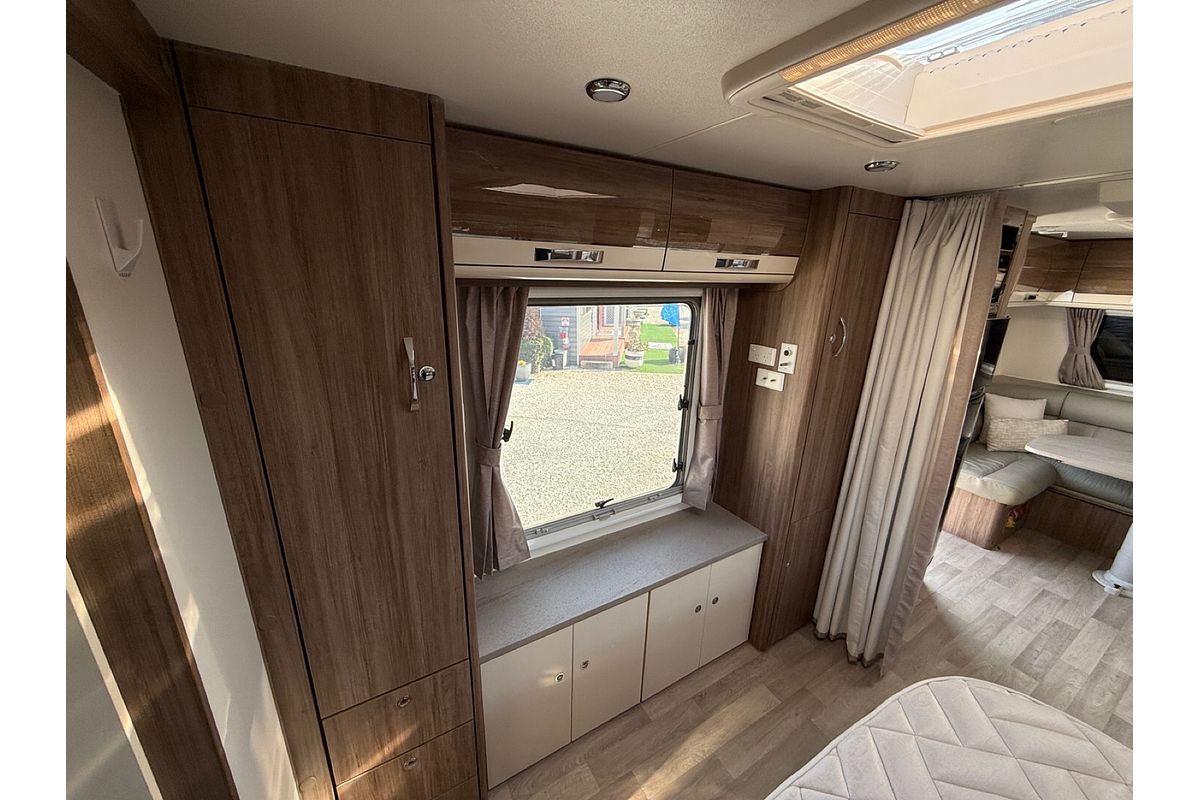 2017 Jayco SILVERLINE 21.65-3.sl-my17