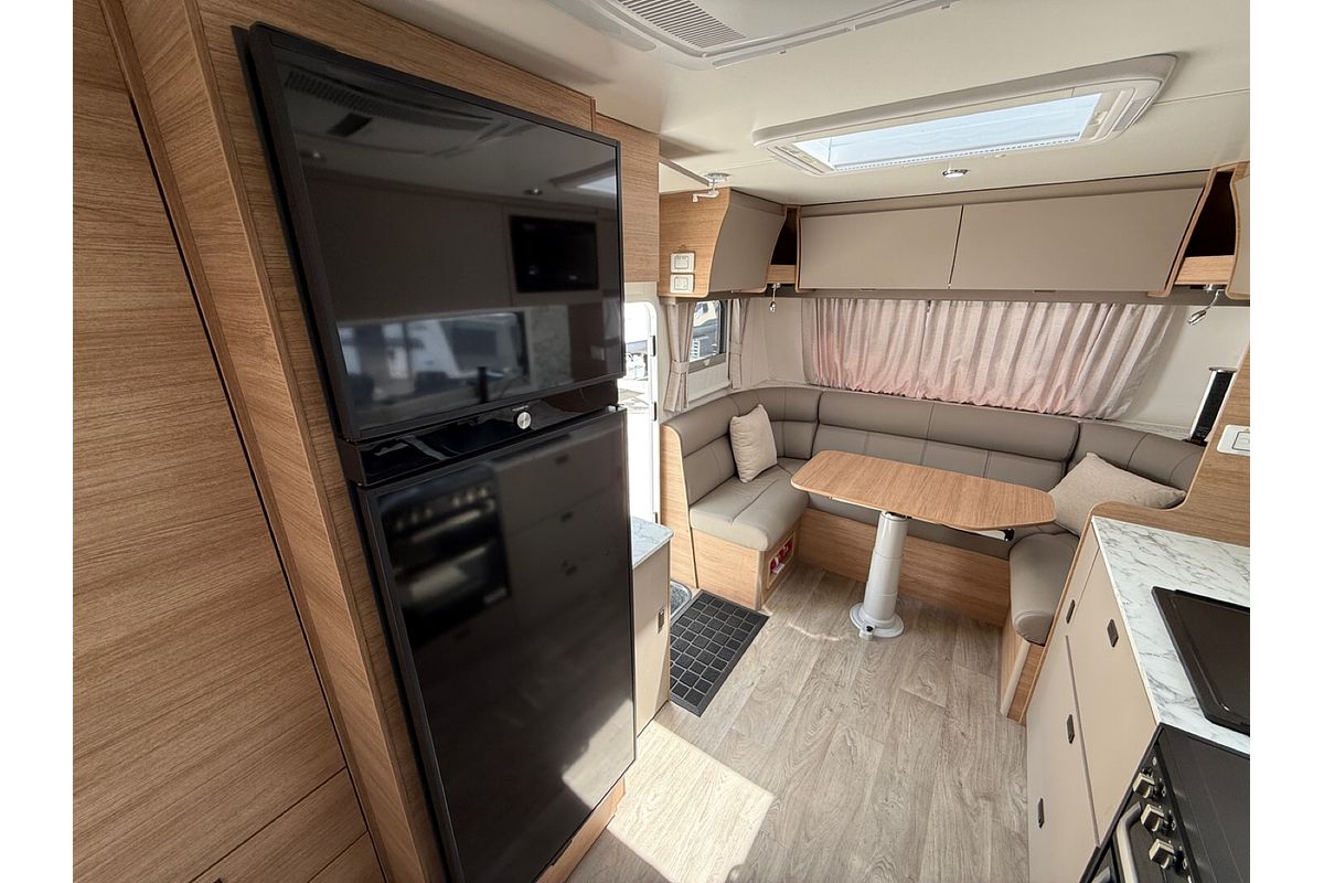 2023 Jayco SILVERLINE CARAVAN