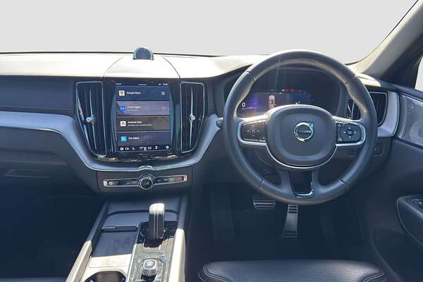 2021 Volvo XC60 B6 R-DESIGN MHEV 246 MY22