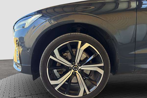 2021 Volvo XC60 B6 R-DESIGN MHEV 246 MY22