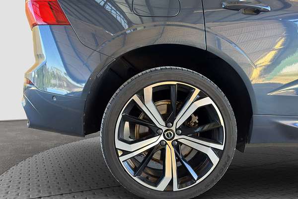 2021 Volvo XC60 B6 R-DESIGN MHEV 246 MY22