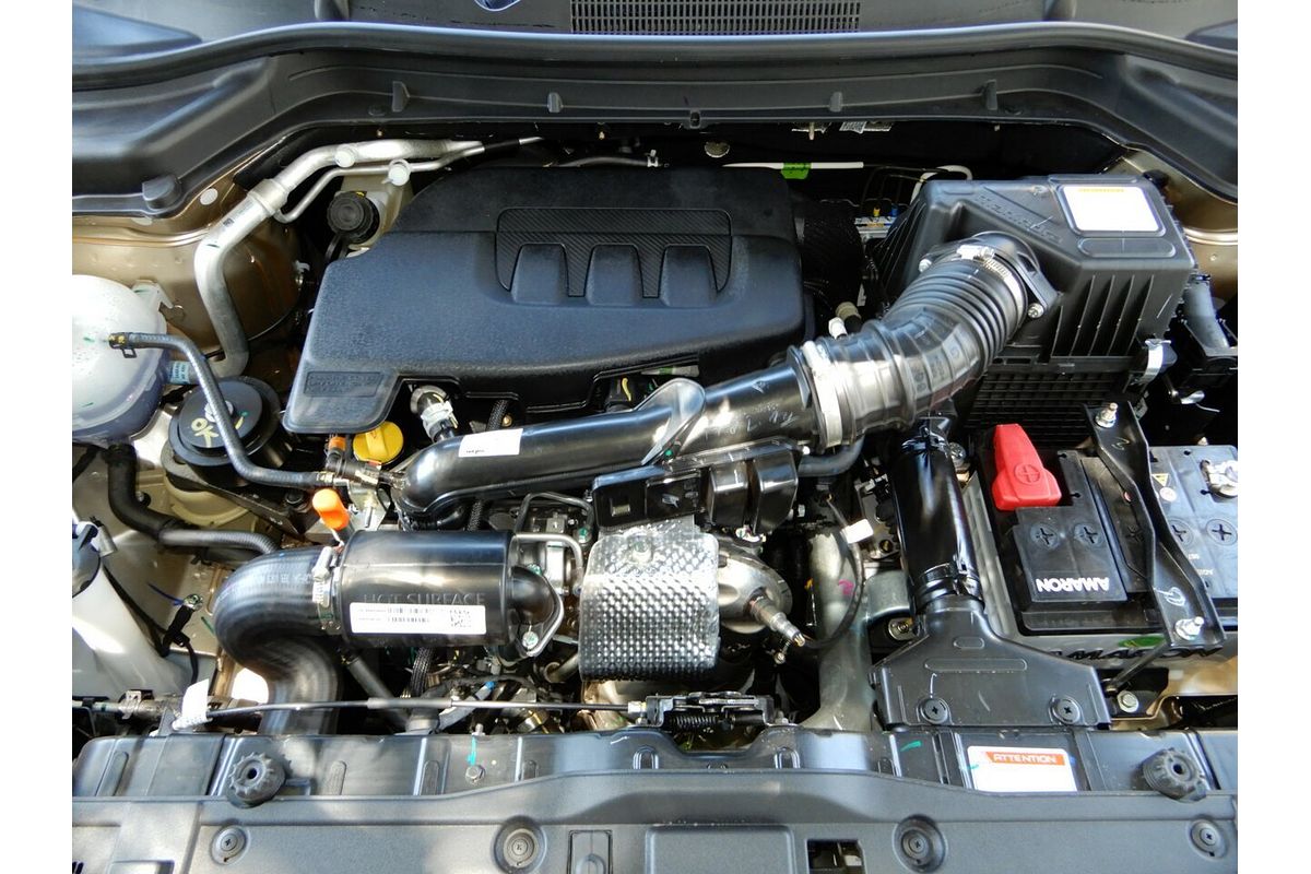 2025 Mahindra XUV 3XO AX7L