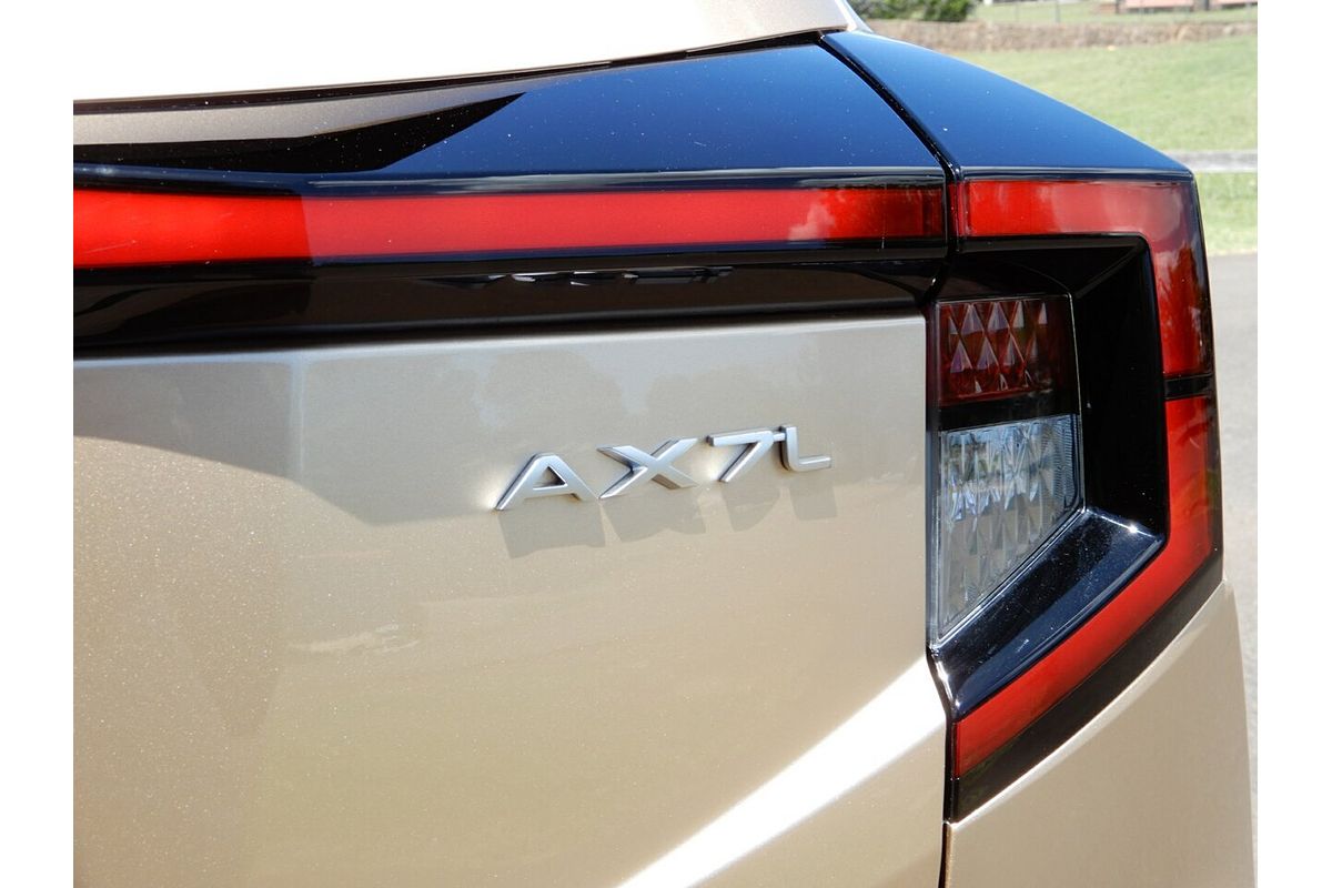 2025 Mahindra XUV 3XO AX7L