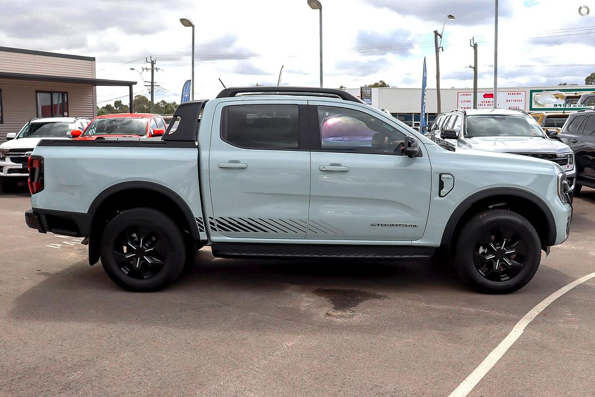 2025 Ford Ranger PHEV Stormtrak 4X4 2.3L